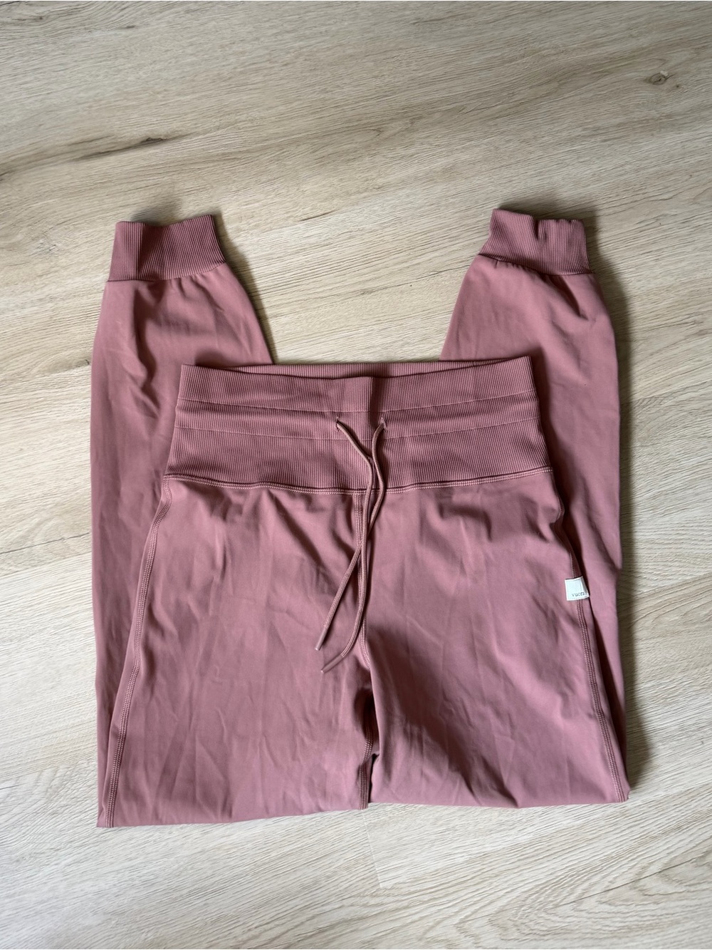 Vuori daily jogger leggings